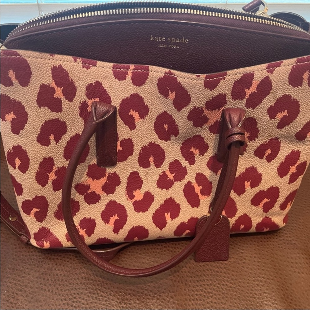 🎶Kate Spade Maroon and Beige Animal Print Satchel